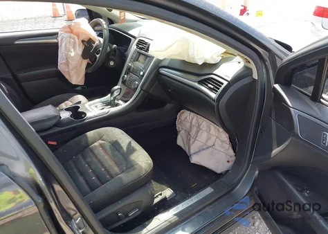 2015 Ford Fusion Se из США, поврежденный, VIN 3FA6P0HD1FR252111